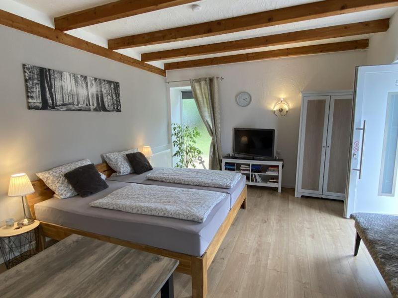 Grosses Doppelzimmer Mit Eigenem Bad Und Kuehlschrank, Frisch Saniert Фридрихског Экстерьер фото